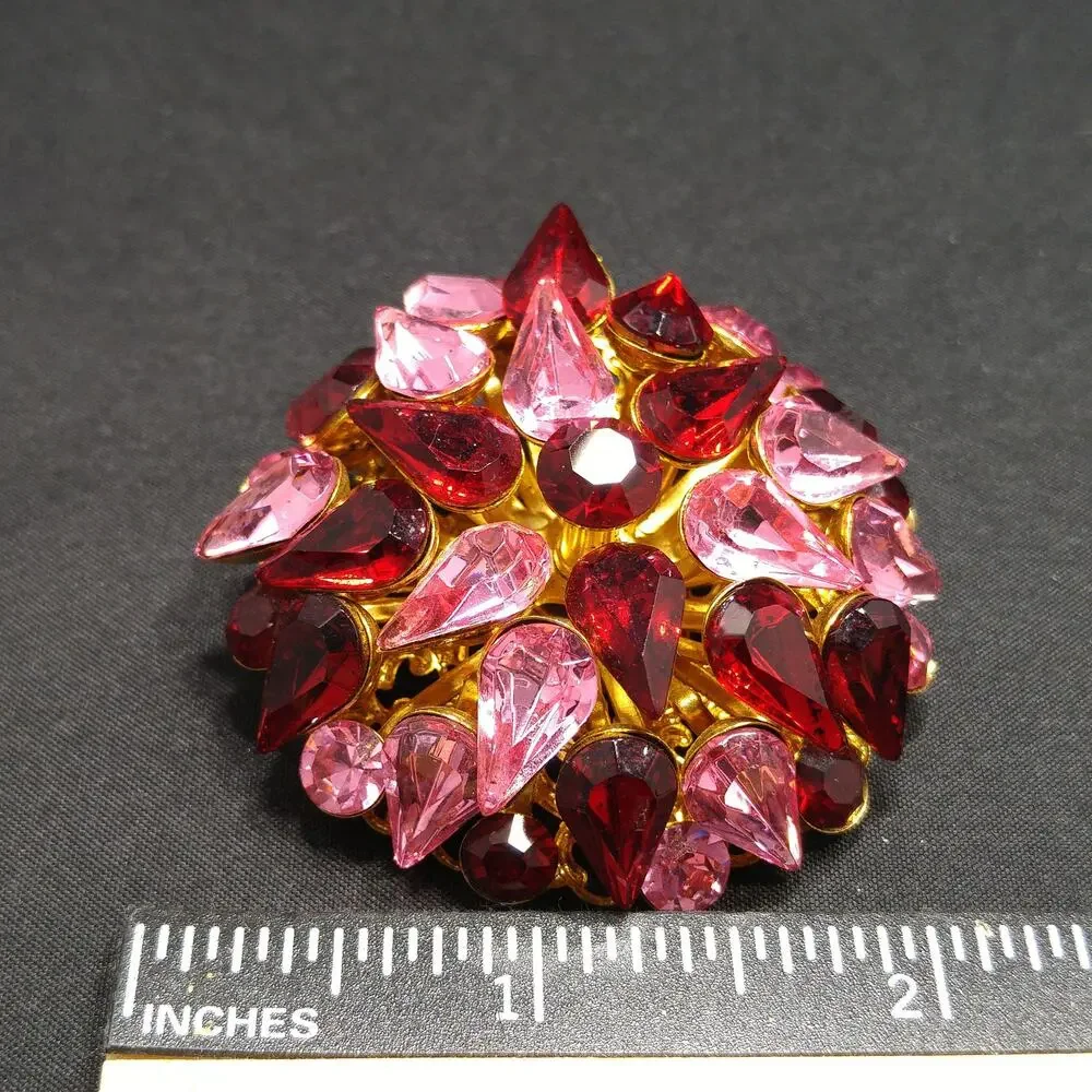 Red & Pink Domed Rhinestone Brooch, Gold Plated Filigree Backing, 1950s Vintage